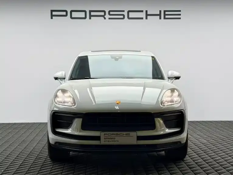 Porsche Macan — фото 5