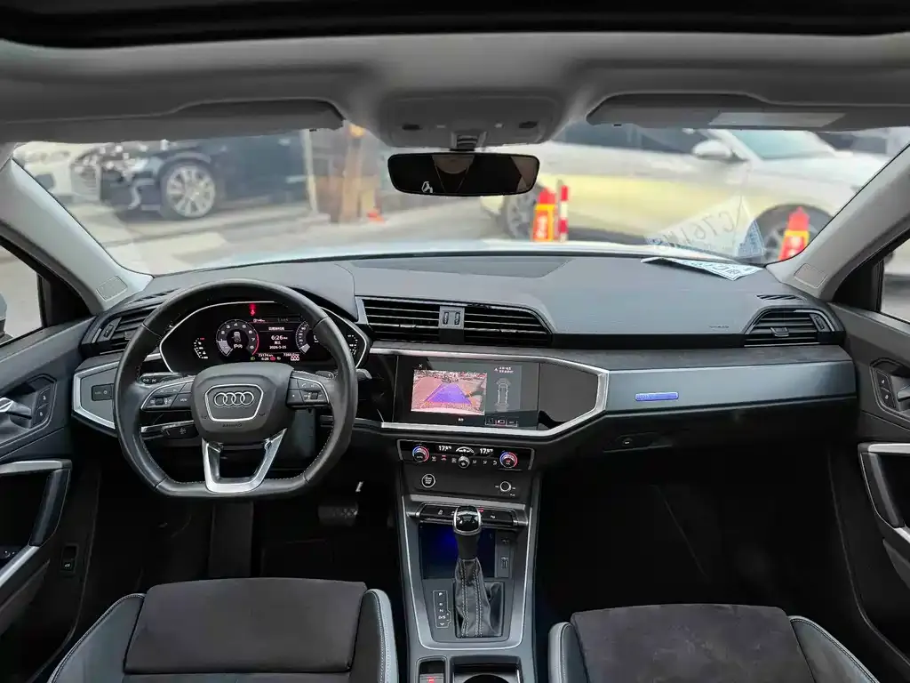 Audi Q3 2021 из CN, фото 3