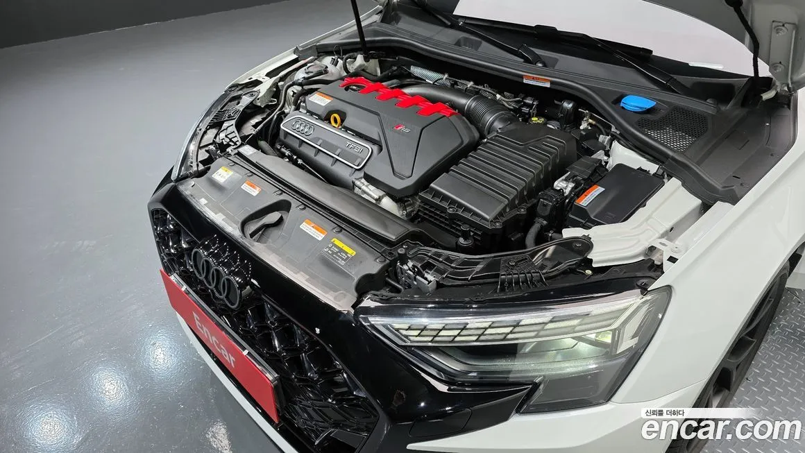 Audi RS3 2025 из KR, фото 9