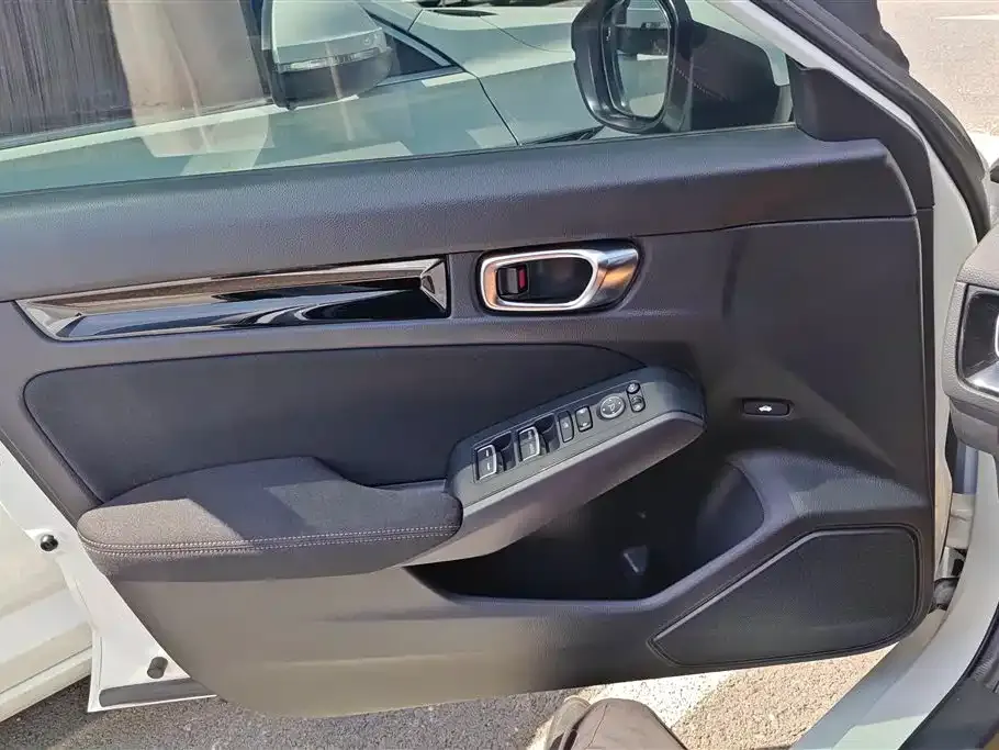 Honda Civic — фото 10