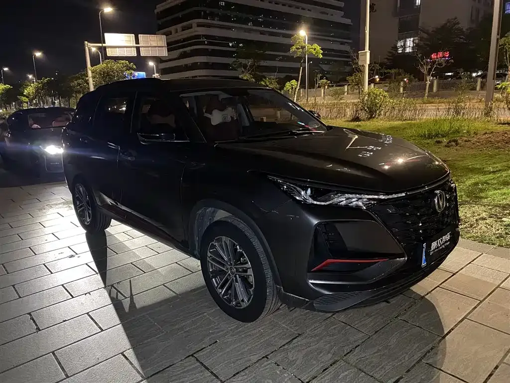 Changan CS75PLUS — фото 9