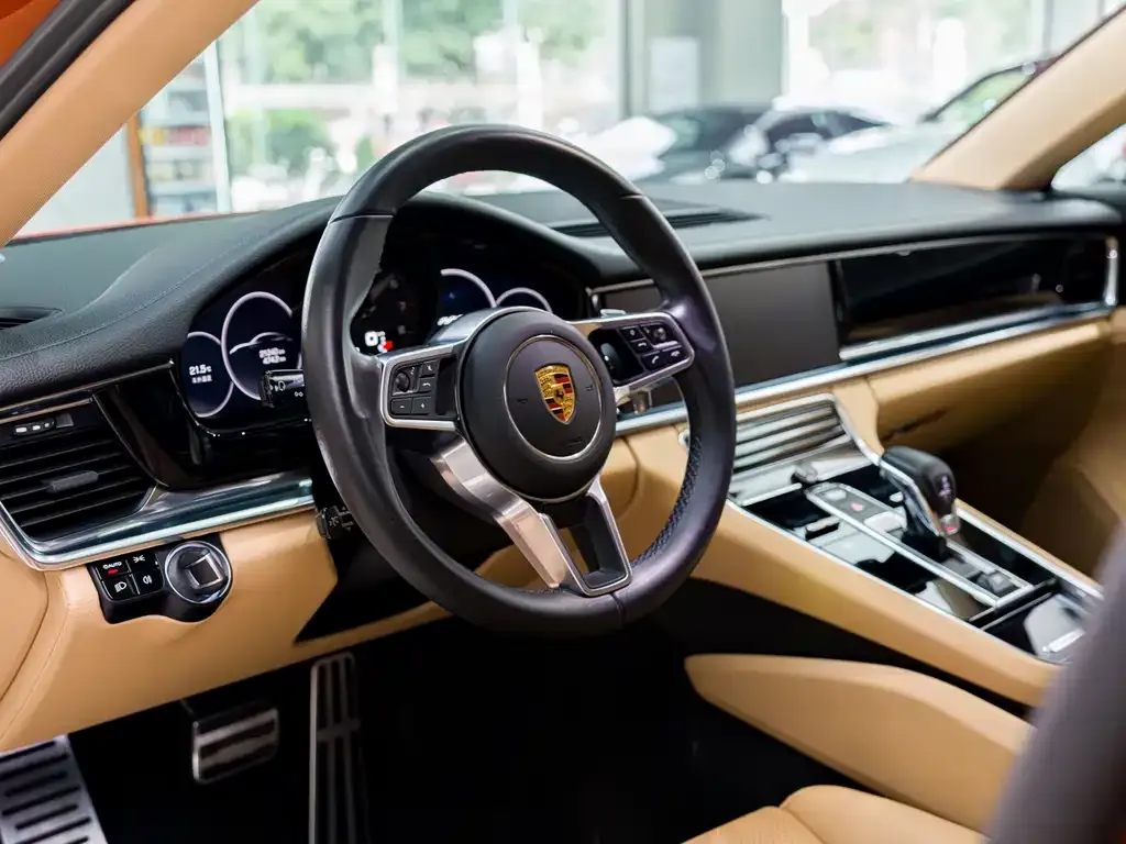 Porsche Panamera — фото 8