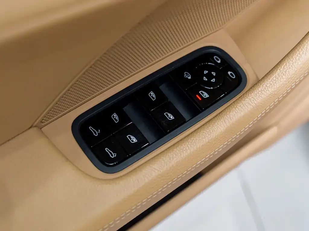 Porsche Panamera — фото 3