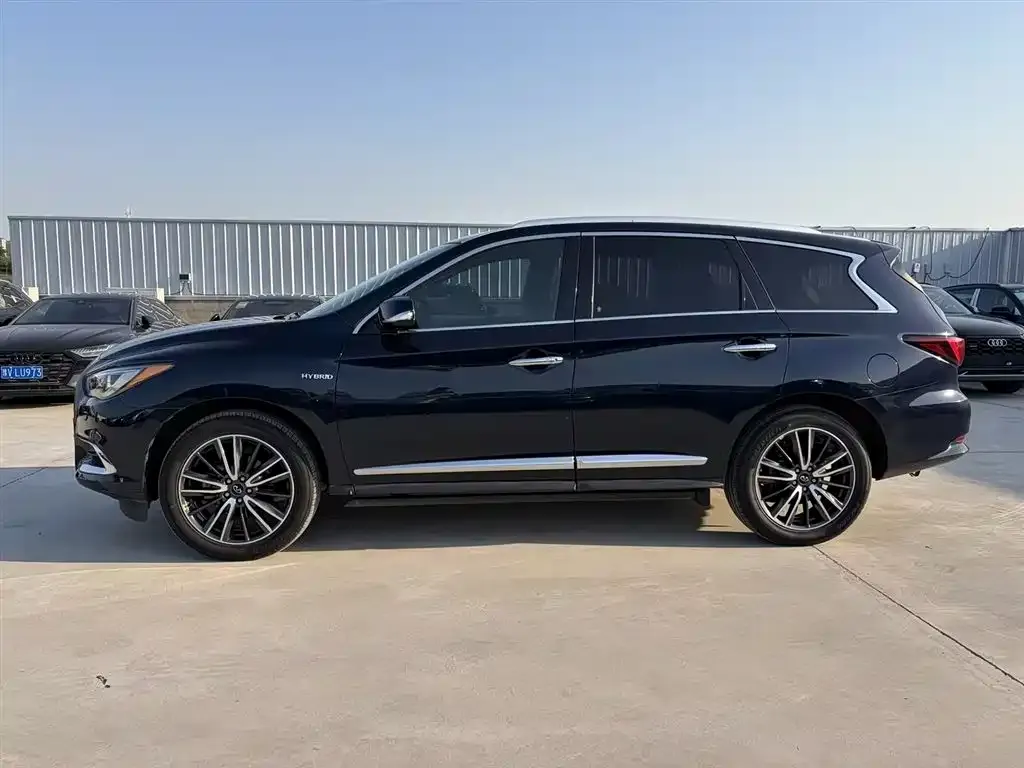 Infiniti QX60 (Import) 2022 из CN, фото 3