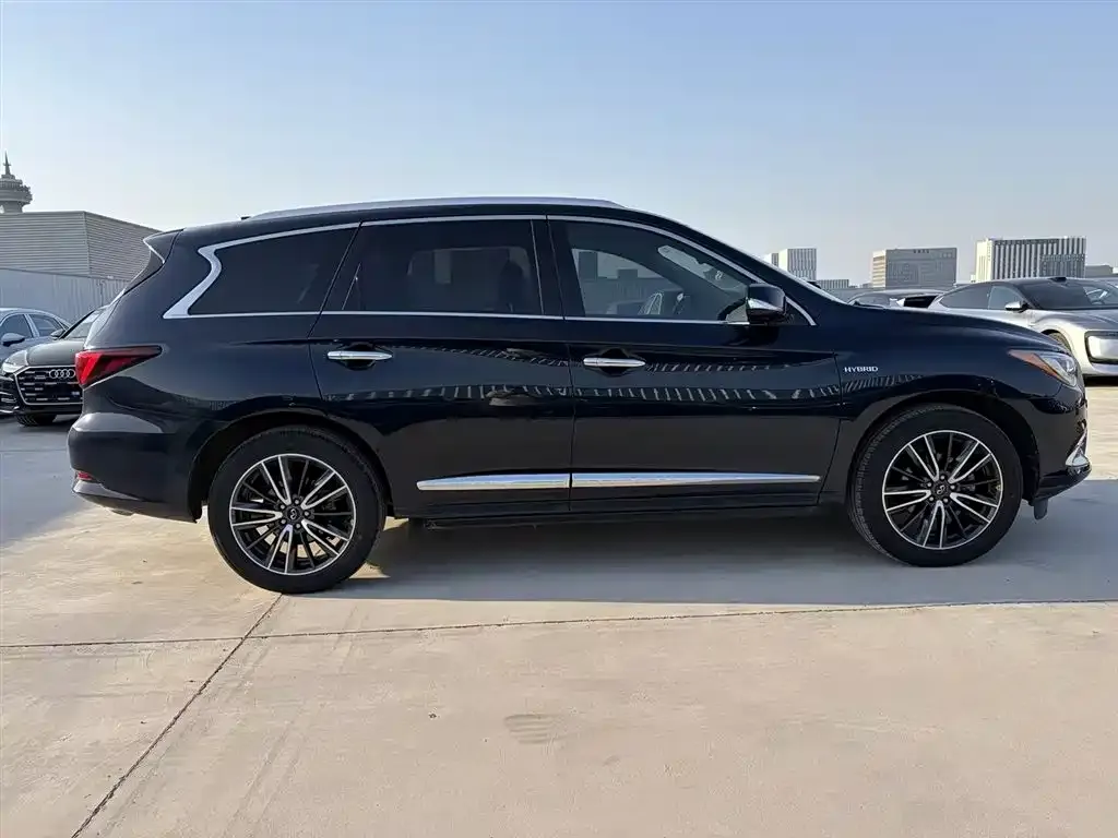 Infiniti QX60 (Import) 2022 из CN, фото 7