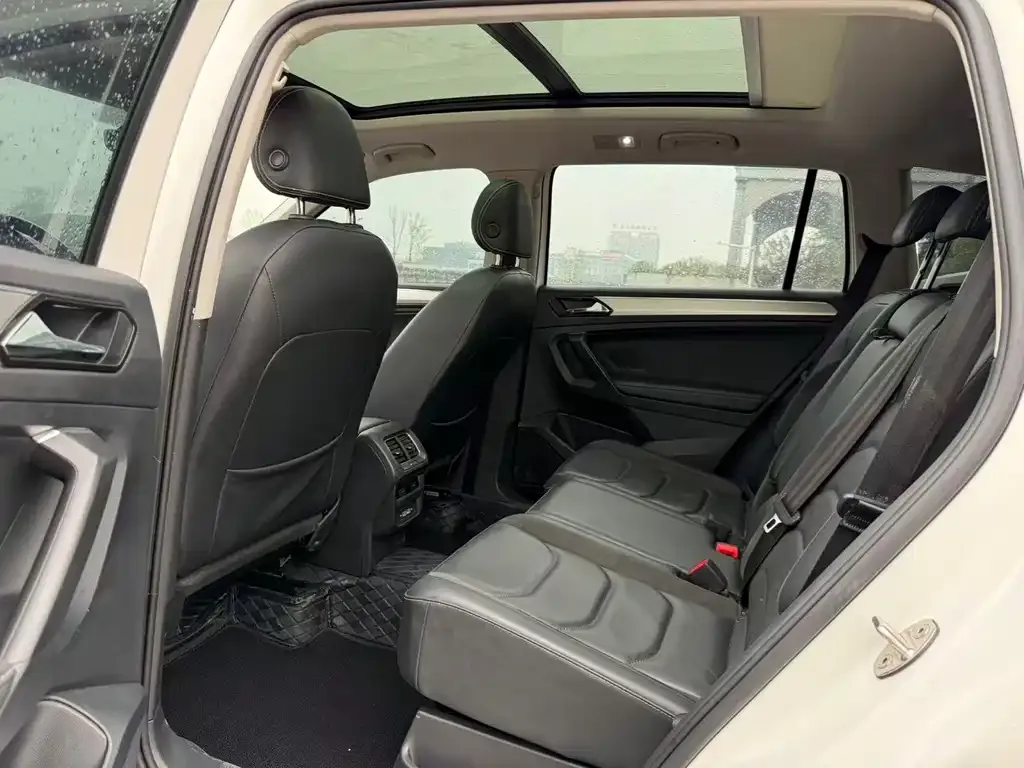 Volkswagen Tiguan L New Energy 2021 из CN, фото 6