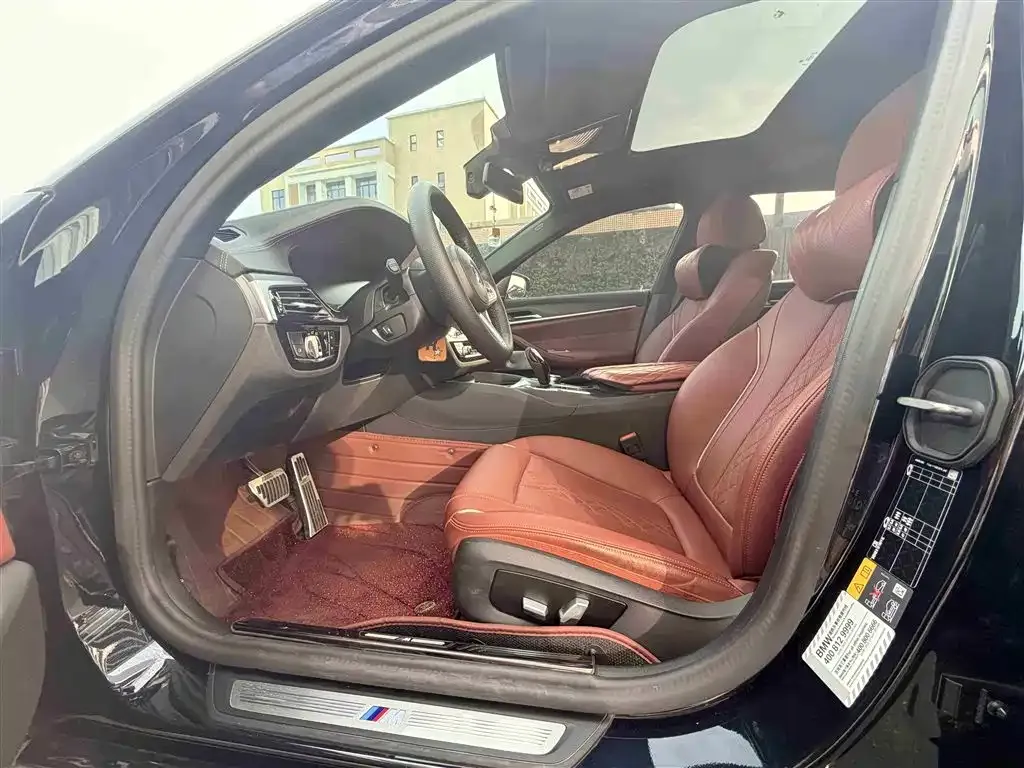 BMW 5 Series New Energy — фото 3