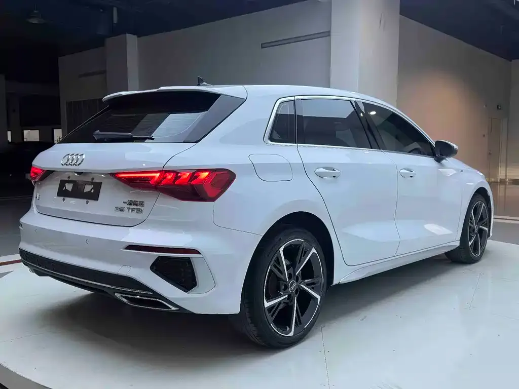 Audi A3 — фото 5