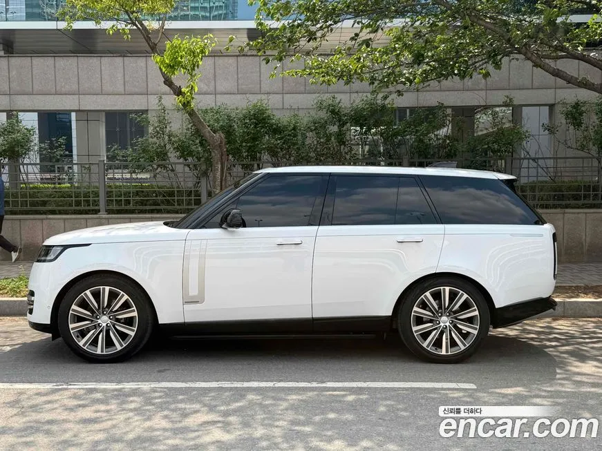 Land Rover Range Rover 2023 из KR, фото 10