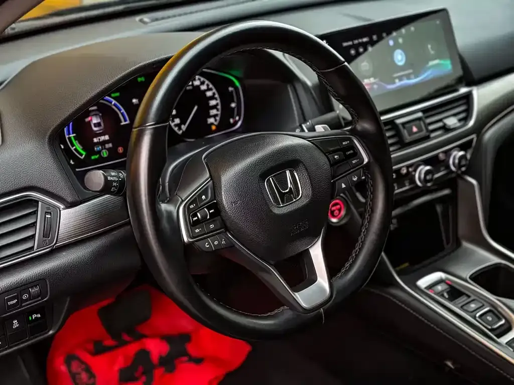 Honda Accord — фото 4