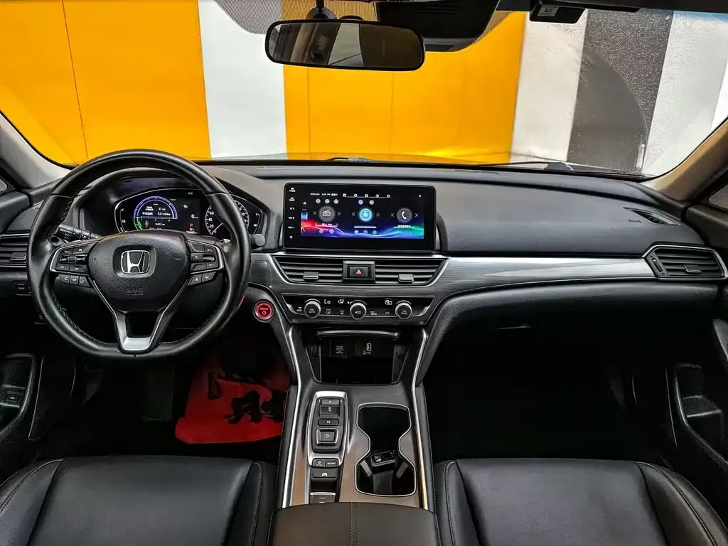 Honda Accord — фото 3