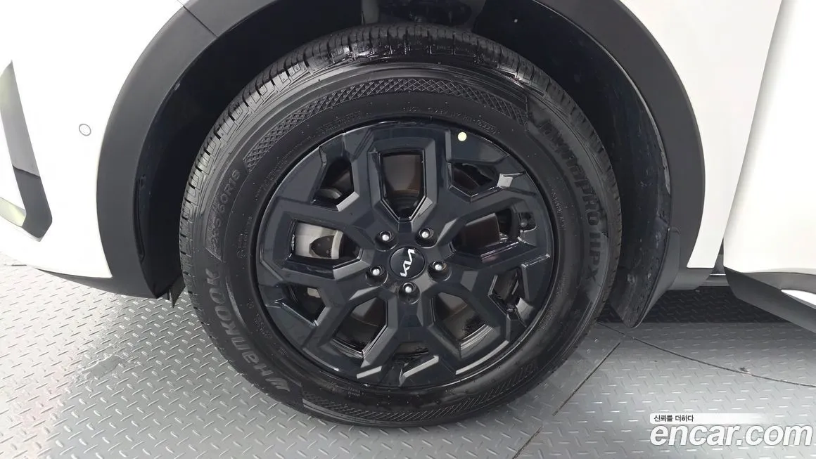 Kia Sorento — фото 4