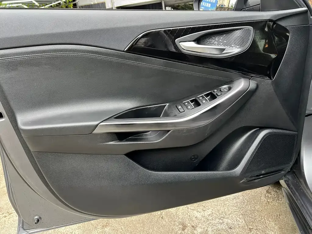 Hyundai Fista 2023 из CN, фото 5