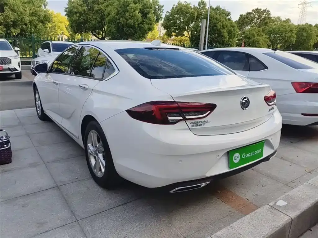 Buick Regal — фото 5