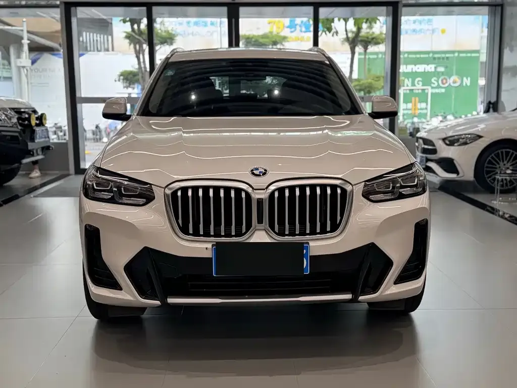 BMW X3 — фото 10