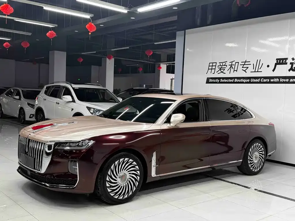 Hongqi H9 — фото 1