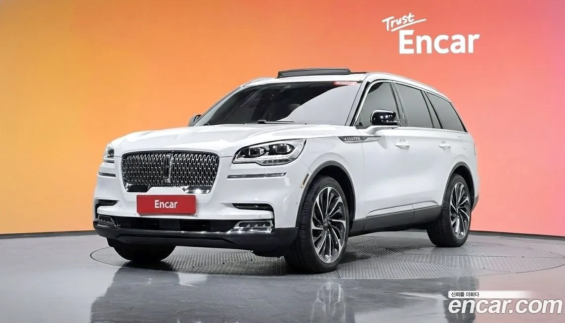 Lincoln Aviator