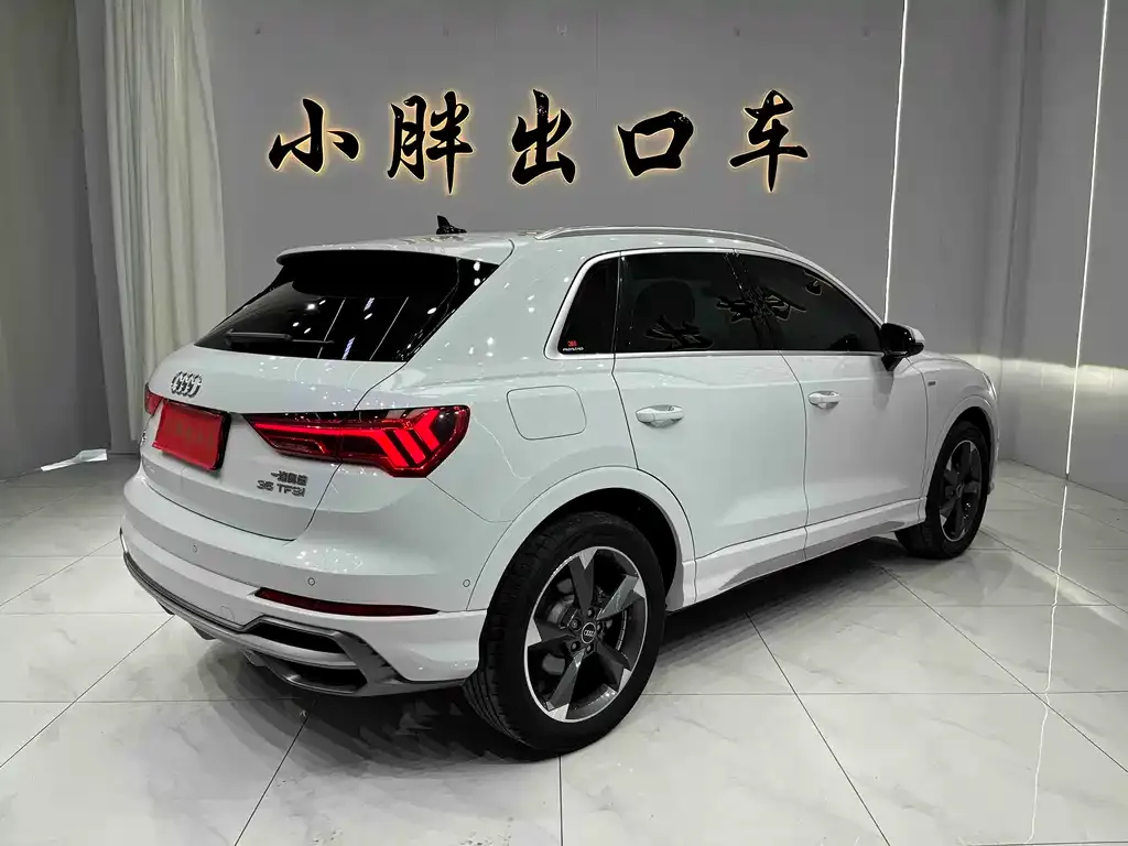 Audi Q3 — фото 3