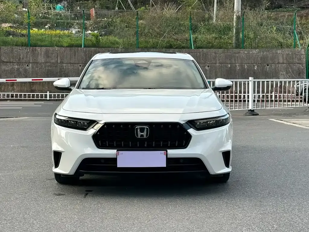 Honda Inspire — фото 7