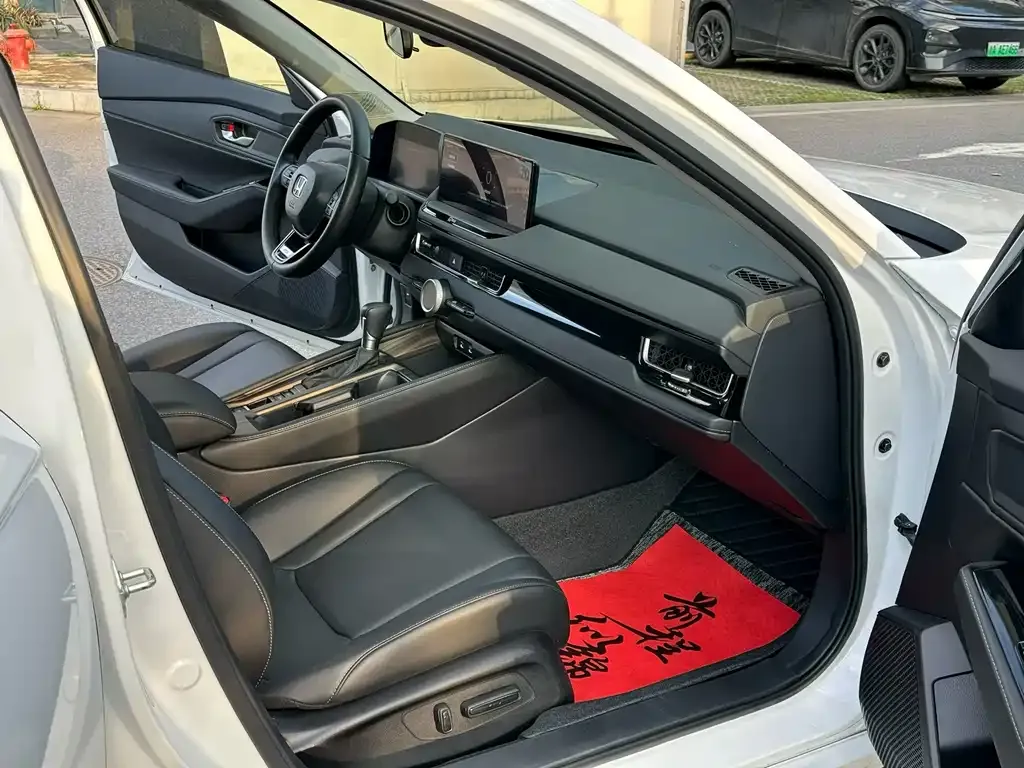 Honda Inspire — фото 3