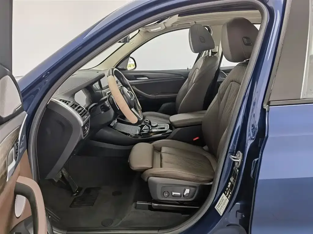 BMW X3 2022 из CN, фото 3