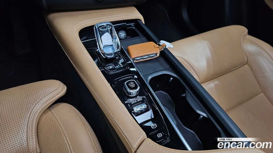 Volvo XC90 2021 из KR, фото 9