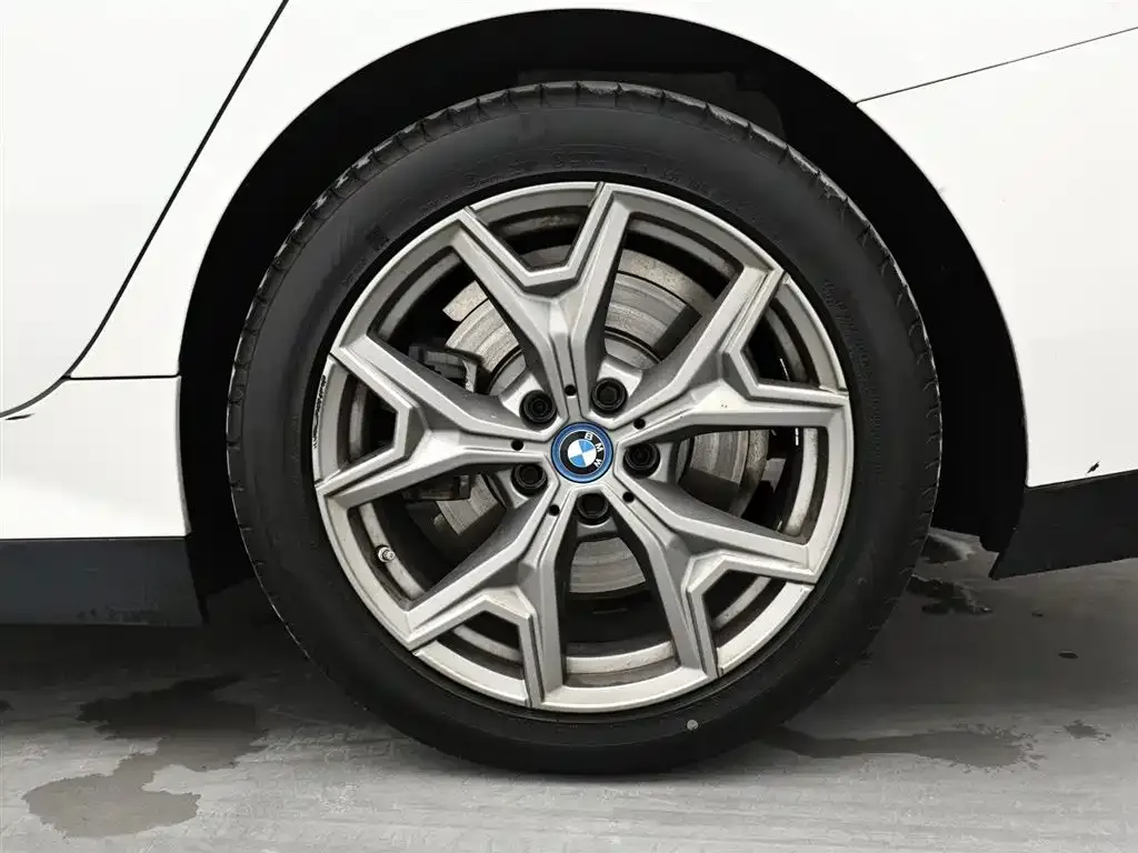 BMW i3 — фото 10