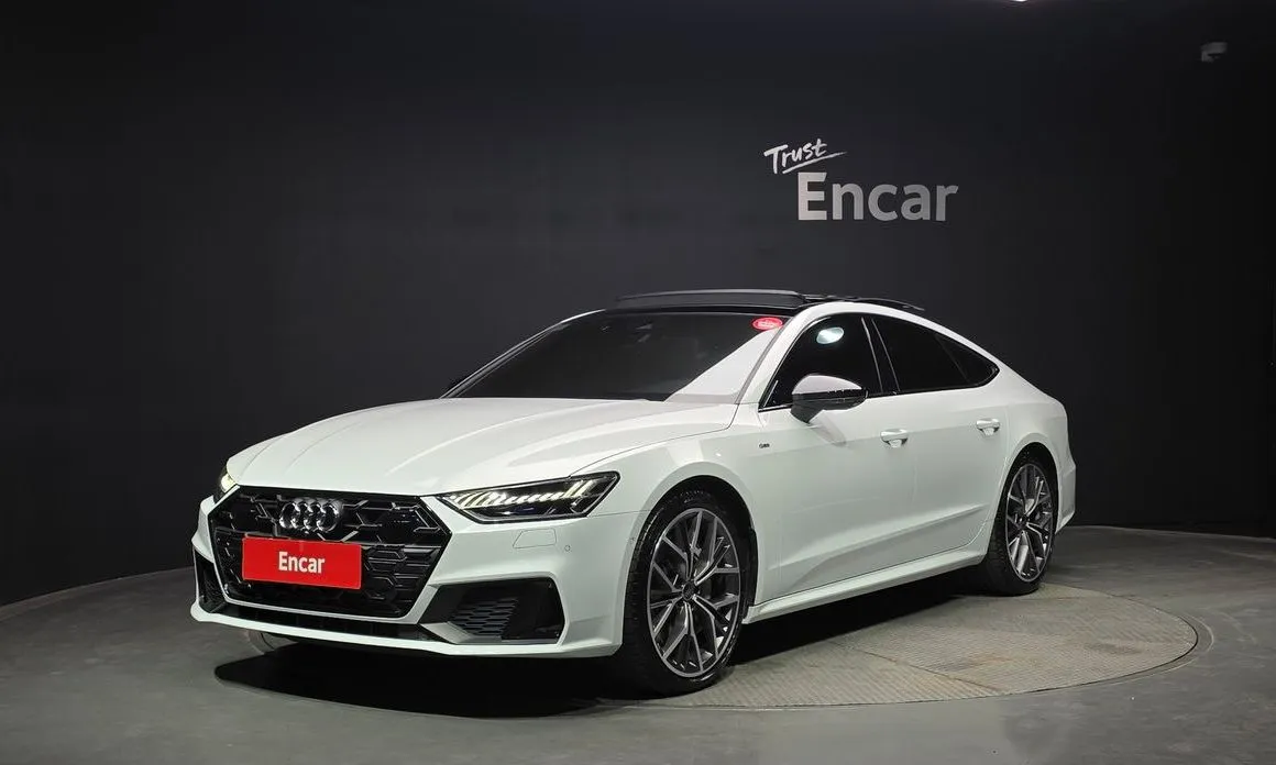 Audi A7 — фото 1