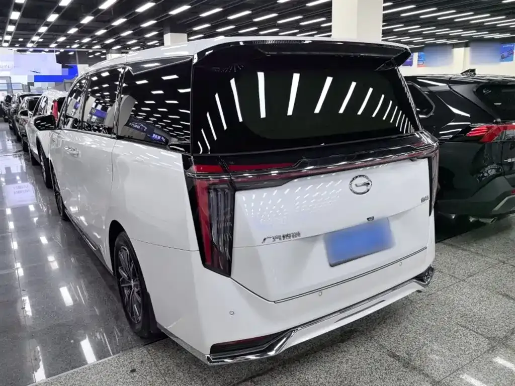 GAC Motor Trumpchi M8 — фото 6