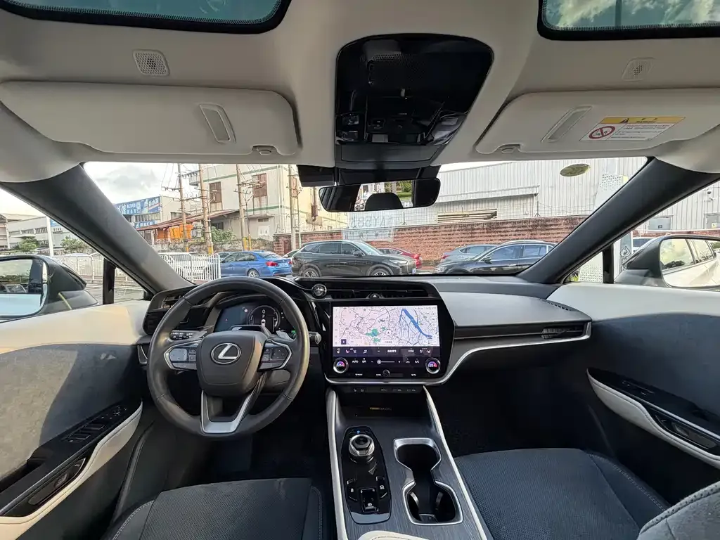 Lexus RZ 2023 из CN, фото 3