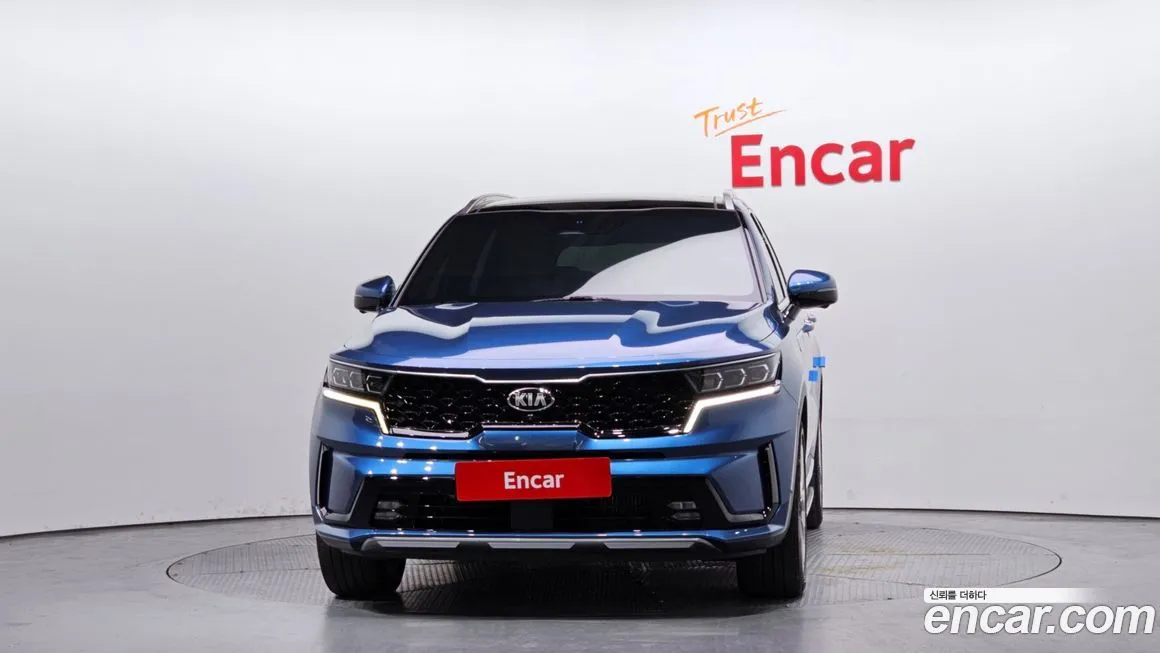 Kia Sorento — фото 5