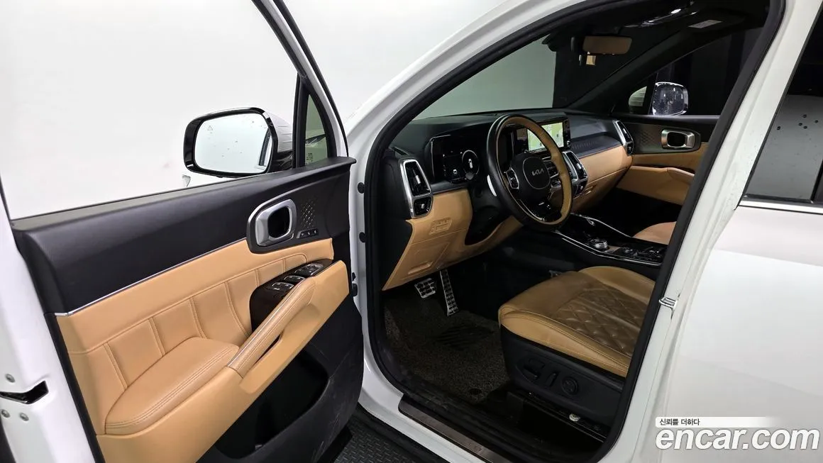 Kia Sorento — фото 7