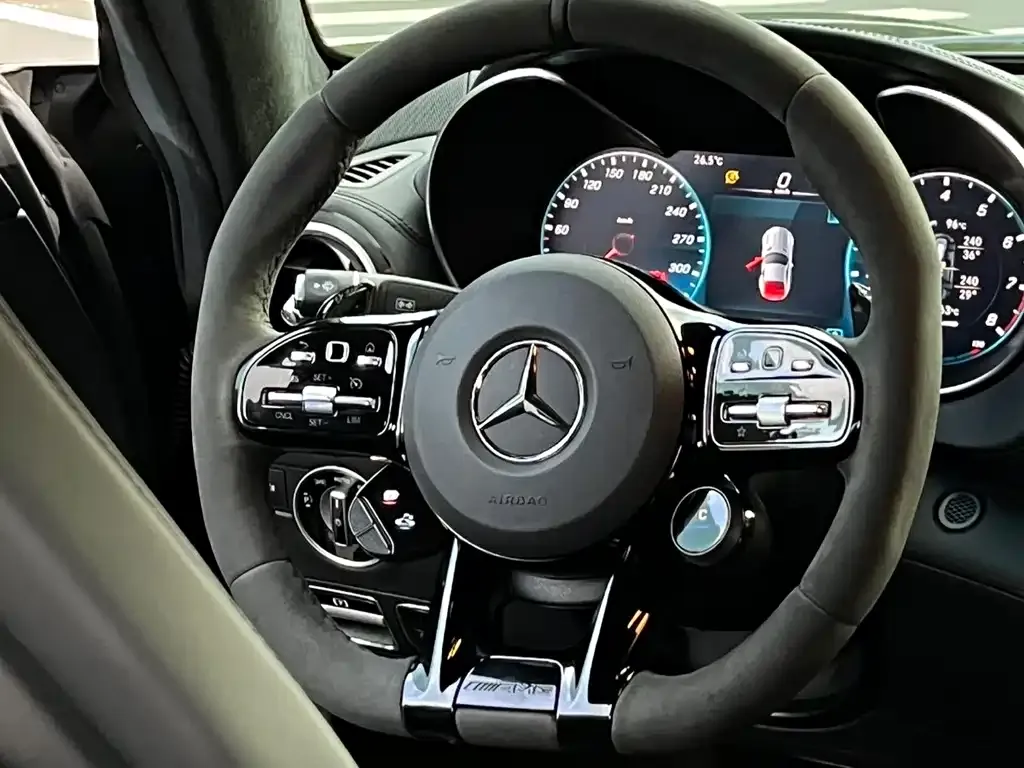 Mercedes-Benz AMG GT — фото 8