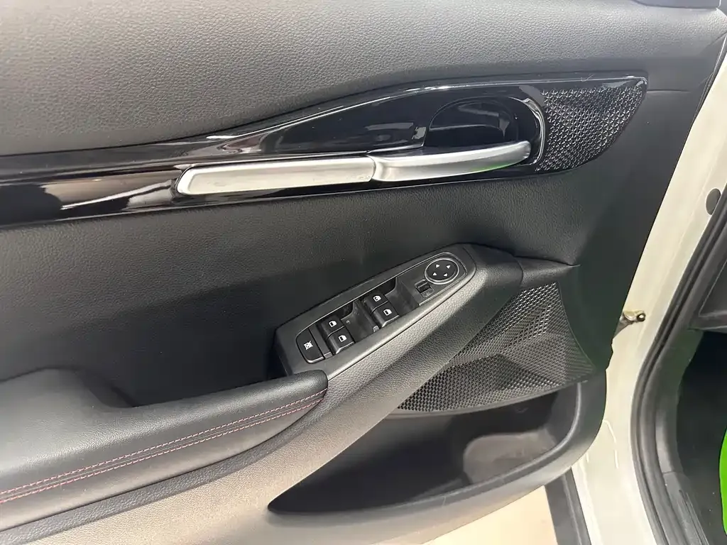 Kia KX3 — фото 8