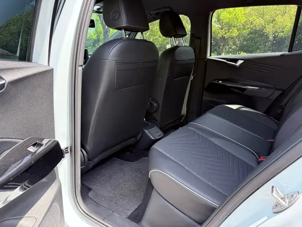 Volkswagen ID.3 2023 из CN, фото 3