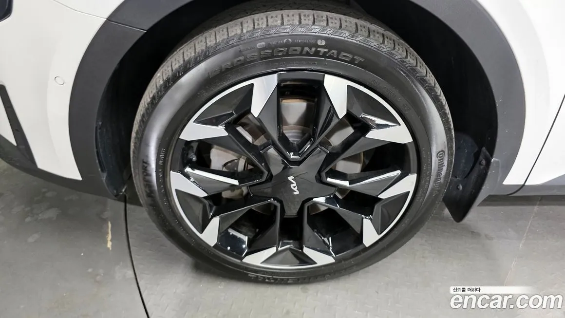 Kia Sorento — фото 10