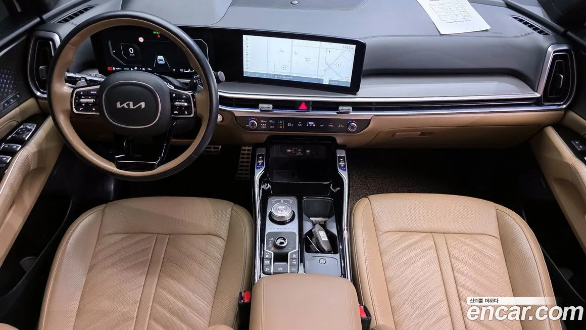 Kia Sorento — фото 9