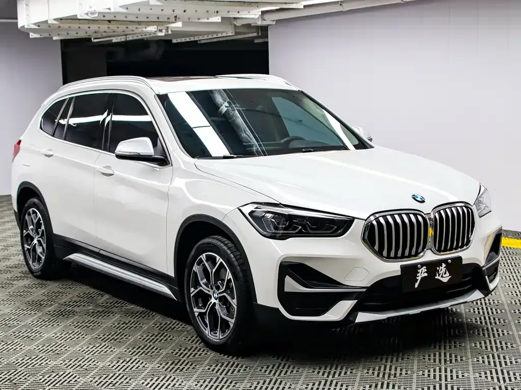 BMW X1 — фото 4