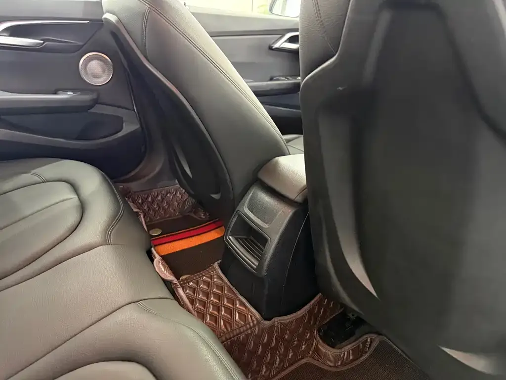 BMW 1 Series — фото 10