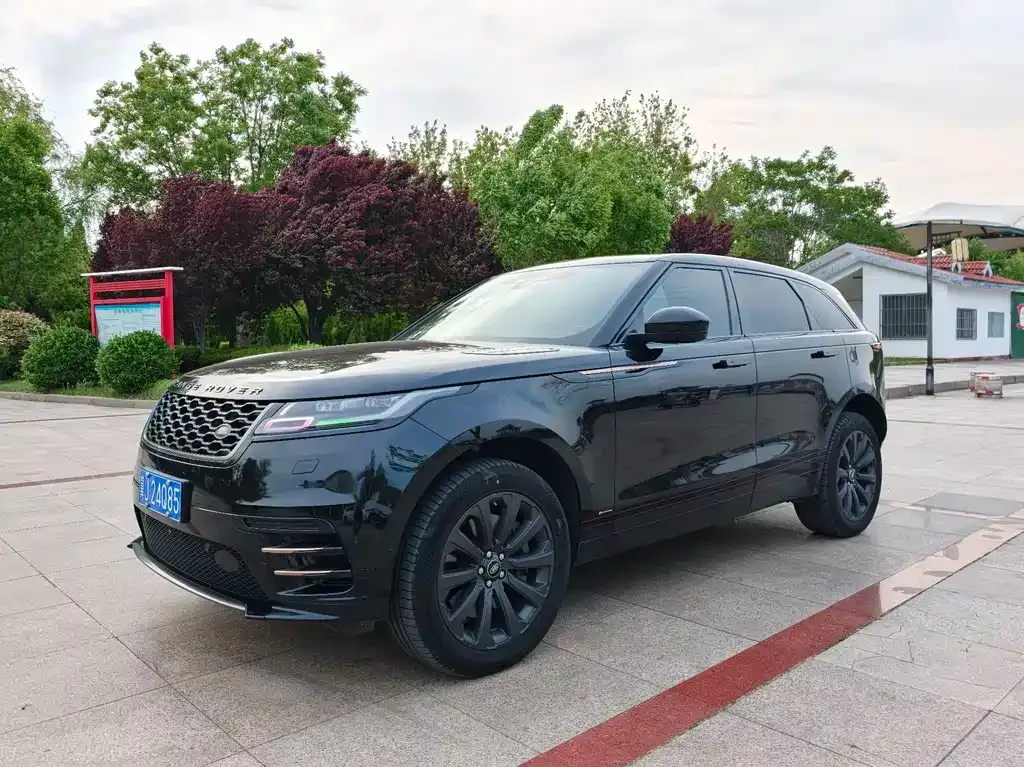 Land Rover Velar — фото 1