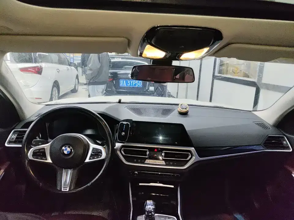 BMW 3 Series 2021 из CN, фото 5