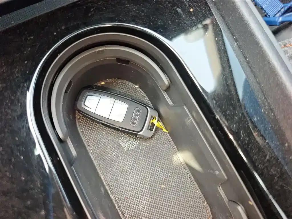 Audi Q4 e-tron 2024 из CN, фото 10