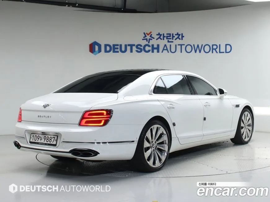 Bentley Flying Spur 2021 из KR, фото 2
