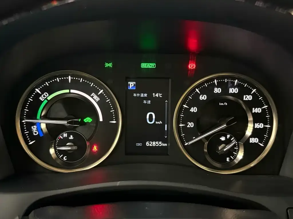 Toyota Vellfire 2022 из CN, фото 2
