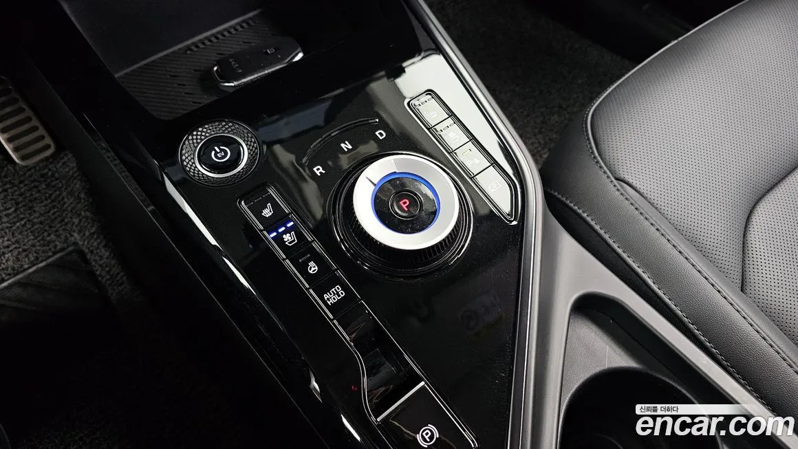 Kia Niro — фото 10