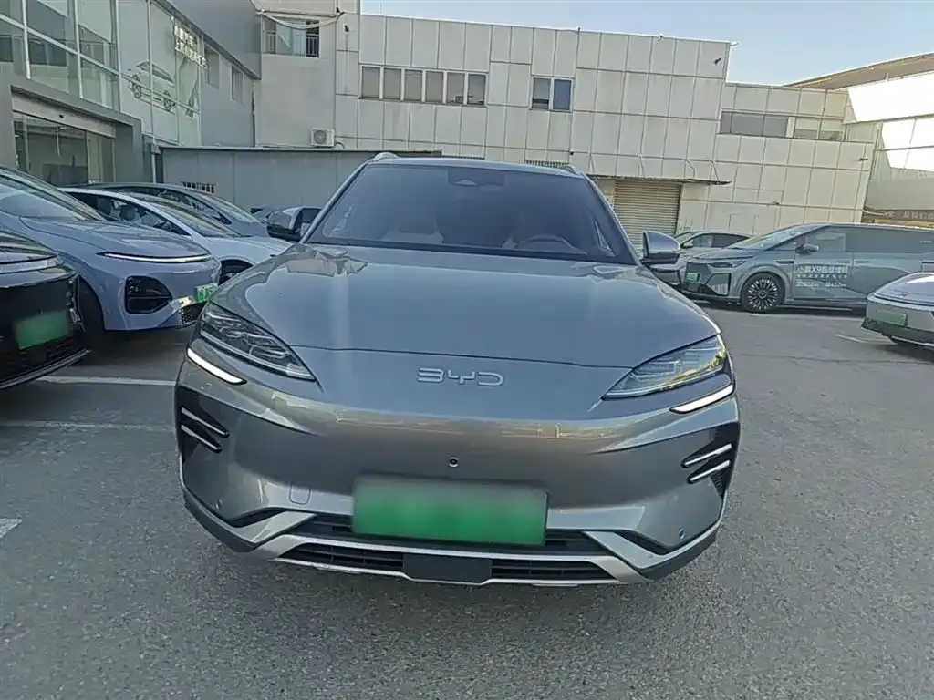 BYD PLUS New Energy — фото 10