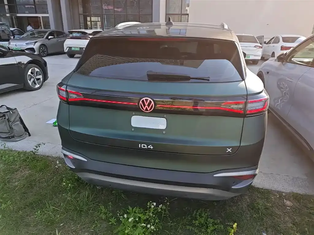 Volkswagen ID.4 X 2023 из CN, фото 3