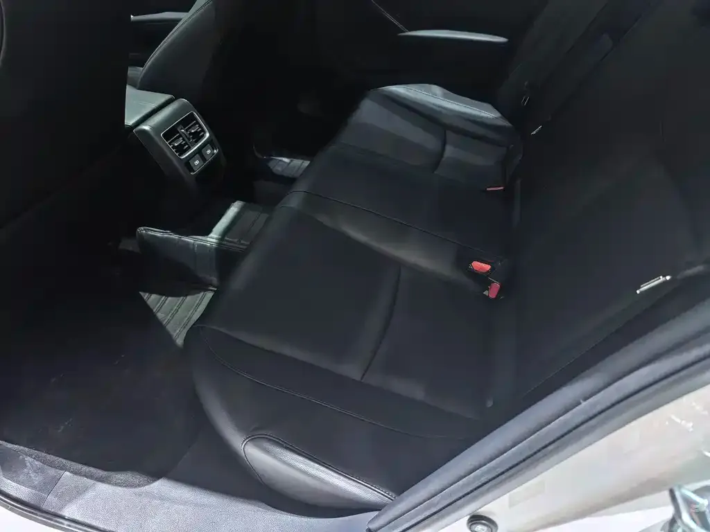 Honda Accord — фото 3
