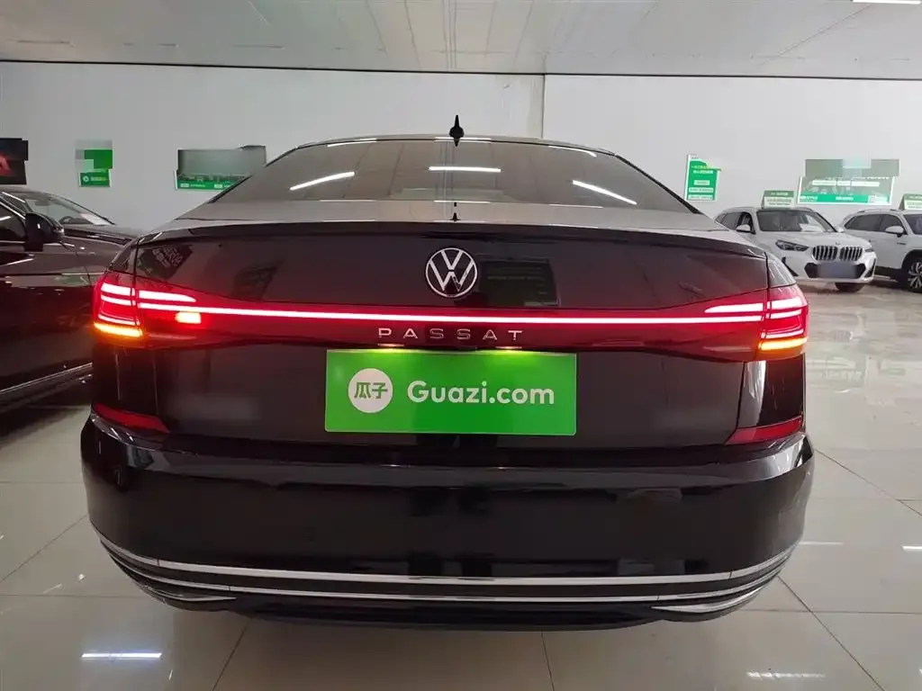 Volkswagen Passat — фото 4