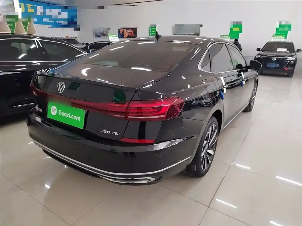 Volkswagen Passat — фото 5